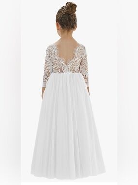 Girls' White Lace & Tulle Formal Dress with Sheer Back. 2bunnies. Size 5T EUC